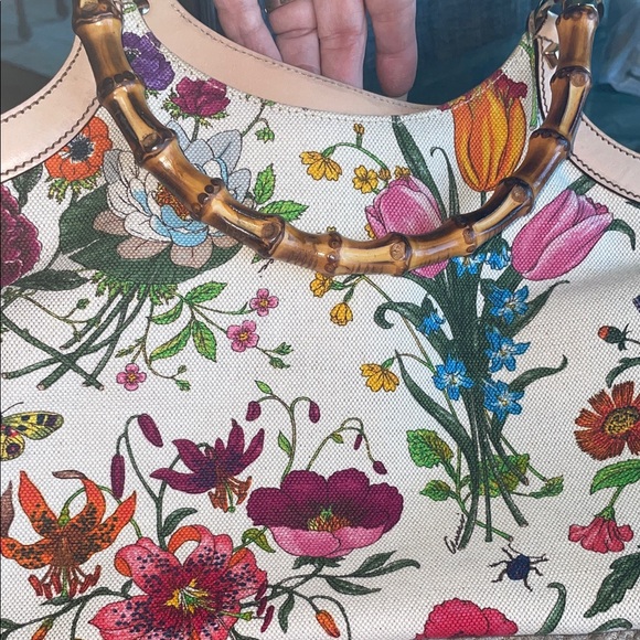GUCCI Floral Canvas and leather Tote with Bamboo Handles. EUC - Picture 11 of 12
